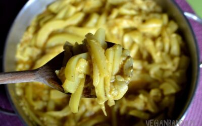 Kabaczki w curry i czosnku
